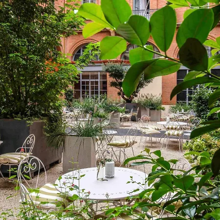 Ibis Styles Capitole Hotell 3*
